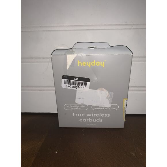 Heyday True Wireless Bluetooth Earbuds - Picture 2 of 7